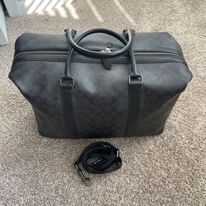 Coach voyager duffle bag